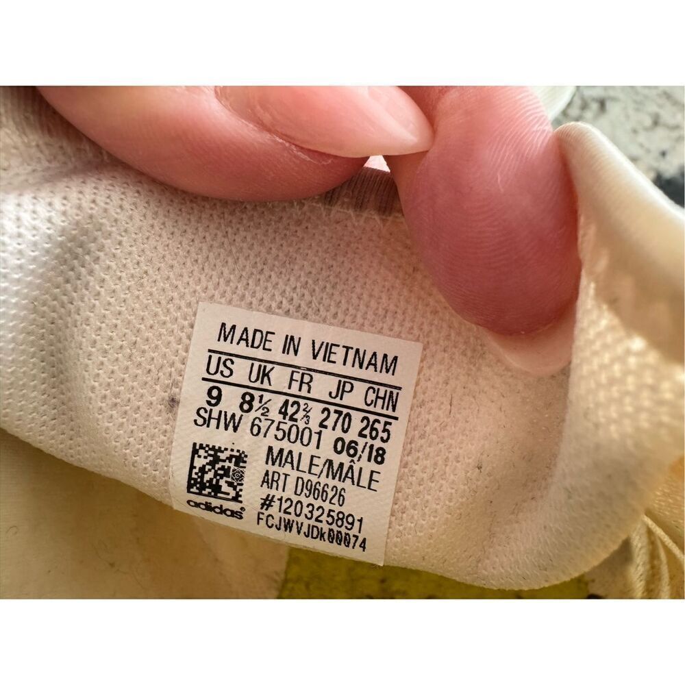 Adidas NMD R1 Boost Men’s Running Shoe Sneaker Size 9 Semi Solar White D96626 - Picture 10 of 10